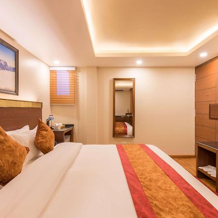 Hotel Infinity International Near Igi Airport New Delhi Luaran gambar