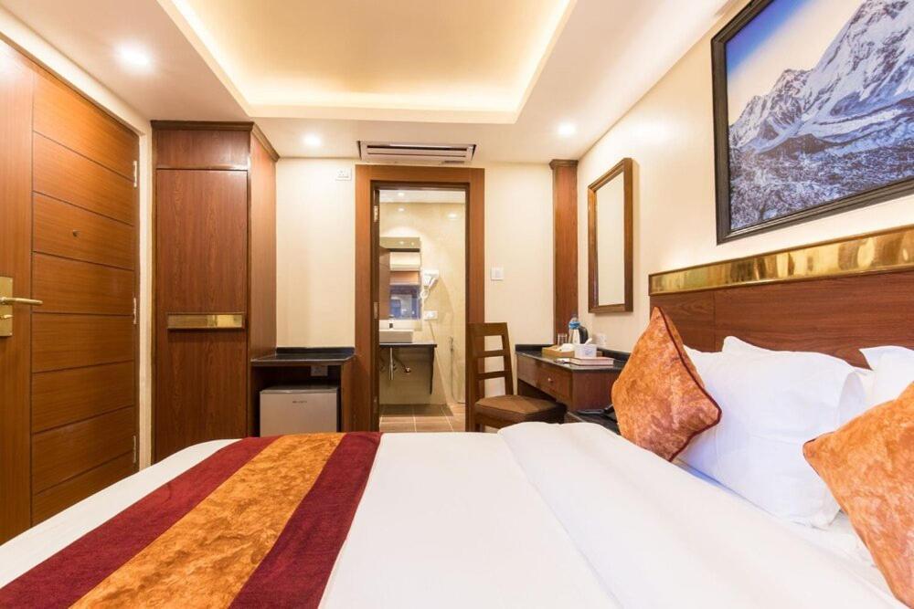 Hotel Infinity International Near Igi Airport New Delhi Luaran gambar